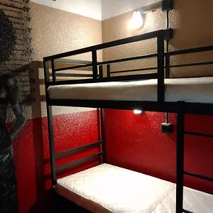 Prison Хостел